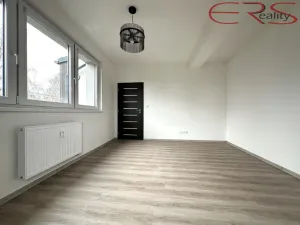 Pronájem bytu 1+1, Jablonec nad Nisou - Mšeno nad Nisou, Mládí, 40 m2