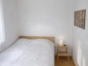Pronájem bytu 1+kk, Praha - Horní Měcholupy, Boloňská, 40 m2