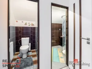 Prodej rodinného domu, Nové Hrady, Zahradní čtvrť, 214 m2