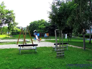 Pronájem bytu 2+kk, Hradec Králové, Štefánikova, 36 m2