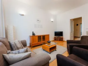 Pronájem bytu 3+1, Praha - Staré Město, Bílkova, 92 m2
