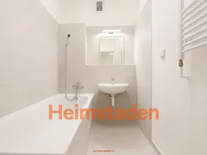 Pronájem bytu 2+1, Ostrava - Poruba, náměstí Jana Nerudy, 65 m2