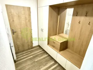 Pronájem bytu 1+kk, Břeclav, Lednická, 46 m2