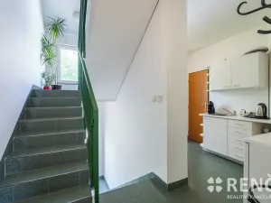 Prodej kanceláře, Brno, Blatného, 265 m2