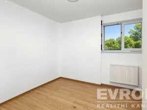 Prodej komerční nemovitosti, Domažlice - Bezděkovské Předměstí, 463 m2