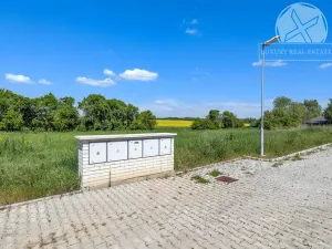 Prodej pozemku, Zlonín, 637 m2