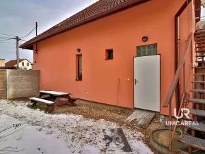 Pronájem bytu 2+kk, Rajhradice, 68 m2