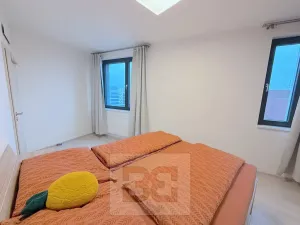 Pronájem bytu 2+kk, Praha - Modřany, Komořanská, 52 m2