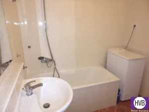 Pronájem bytu 2+kk, Praha, Hnězdenská, 44 m2