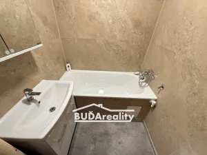 Pronájem bytu 2+1, Zlín - Malenovice, třída Svobody, 50 m2