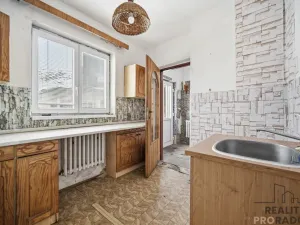 Prodej rodinného domu, Loučeň, 170 m2