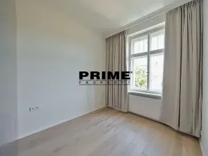Pronájem bytu 3+1, Praha - Vinohrady, náměstí Jiřího z Poděbrad, 139 m2