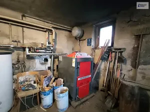 Prodej komerční nemovitosti, Nečín, 218 m2