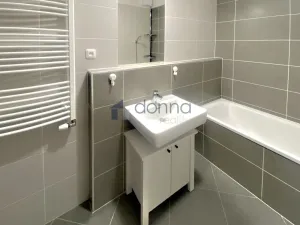 Pronájem bytu 2+kk, Praha, Ondrákové, 51 m2