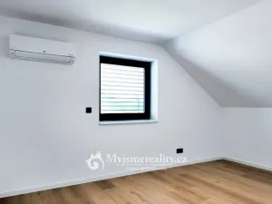 Prodej rodinného domu, Dobrkovice, 231 m2