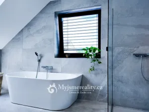 Prodej rodinného domu, Dobrkovice, 231 m2