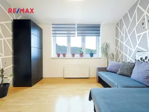 Pronájem bytu 2+1, Tlučná, V Rybníčkách, 43 m2