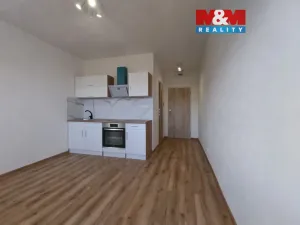 Pronájem bytu 1+kk, Klášterec nad Ohří - Miřetice u Klášterce nad Ohří, Královéhradecká, 19 m2