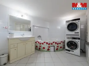 Prodej rodinného domu, Hroznětín, ČSA, 240 m2