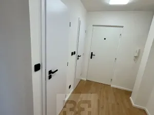 Pronájem bytu 2+kk, Kladno, Polská, 40 m2
