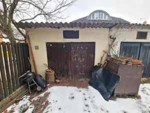 Prodej podílu bytu 3+1, Hostivice, Školská, 61 m2