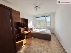 Pronájem bytu 3+1, Praha - Kobylisy, Chotovická, 70 m2