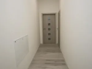 Pronájem bytu 1+kk, Milovice - Mladá, Slepá, 35 m2