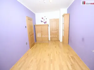 Prodej bytu 3+1, Cheb, Hradební, 52 m2