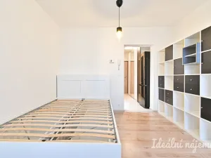 Pronájem bytu 1+1, Rosice, Na Vyhlídce, 24 m2