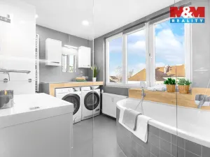 Prodej bytu 3+1, Tábor, Trocnovská, 80 m2