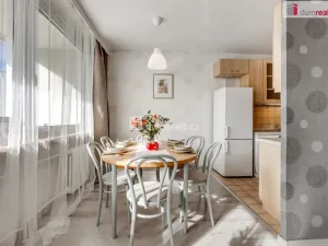 Prodej bytu 3+1, Praha - Stodůlky, Zázvorkova, 82 m2