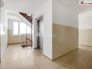 Prodej bytu 3+1, Praha - Stodůlky, Zázvorkova, 85 m2