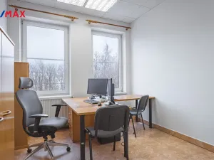 Prodej výrobních prostor, Okříšky, Za tratí, 2224 m2