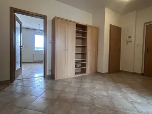 Pronájem bytu 3+kk, Praha - Strašnice, Na hroudě, 65 m2