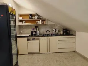 Prodej ubytování, Přelouč, Sportovní, 4222 m2