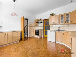Prodej rodinného domu, Pardubice - Ohrazenice, Seifertova, 195 m2