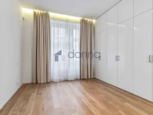 Pronájem bytu 3+kk, Praha, Laubova, 134 m2