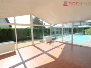 Pronájem vily, Jesenice, V Zátiší, 290 m2