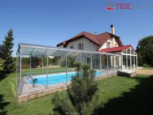 Pronájem vily, Jesenice, V Zátiší, 290 m2