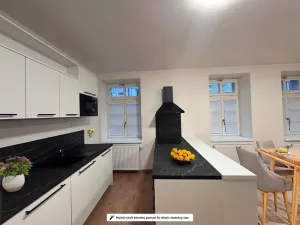 Pronájem bytu 2+kk, Praha - Břevnov, Na Petynce, 48 m2