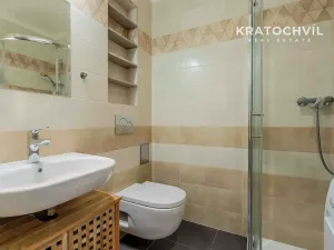 Prodej bytu 1+kk, Praha - Bubeneč, Korunovační, 32 m2