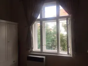 Pronájem bytu 2+kk, Praha - Vršovice, Madridská, 45 m2