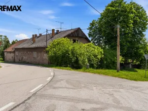 Prodej rodinného domu, Lešany, 194 m2