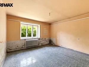 Prodej rodinného domu, Lešany, 194 m2