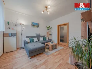 Prodej bytu 2+1, Valašské Meziříčí - Krásno nad Bečvou, Čajkovského, 58 m2