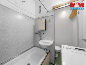 Prodej bytu 1+1, Děčín - Děčín III-Staré Město, Jezdecká, 35 m2