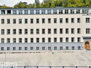 Prodej komerční nemovitosti, Adamov, Mírová, 2380 m2