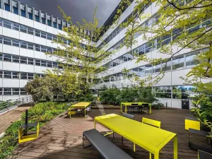 Pronájem kanceláře, Praha, Radlická, 234 m2