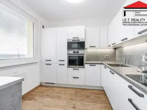 Prodej bytu 3+1, Olomouc, Voskovcova, 75 m2