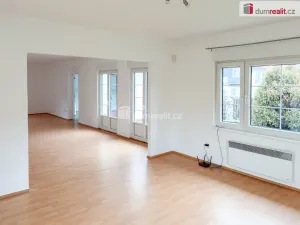 Pronájem rodinného domu, Praha - Nebušice, V březinkách, 365 m2